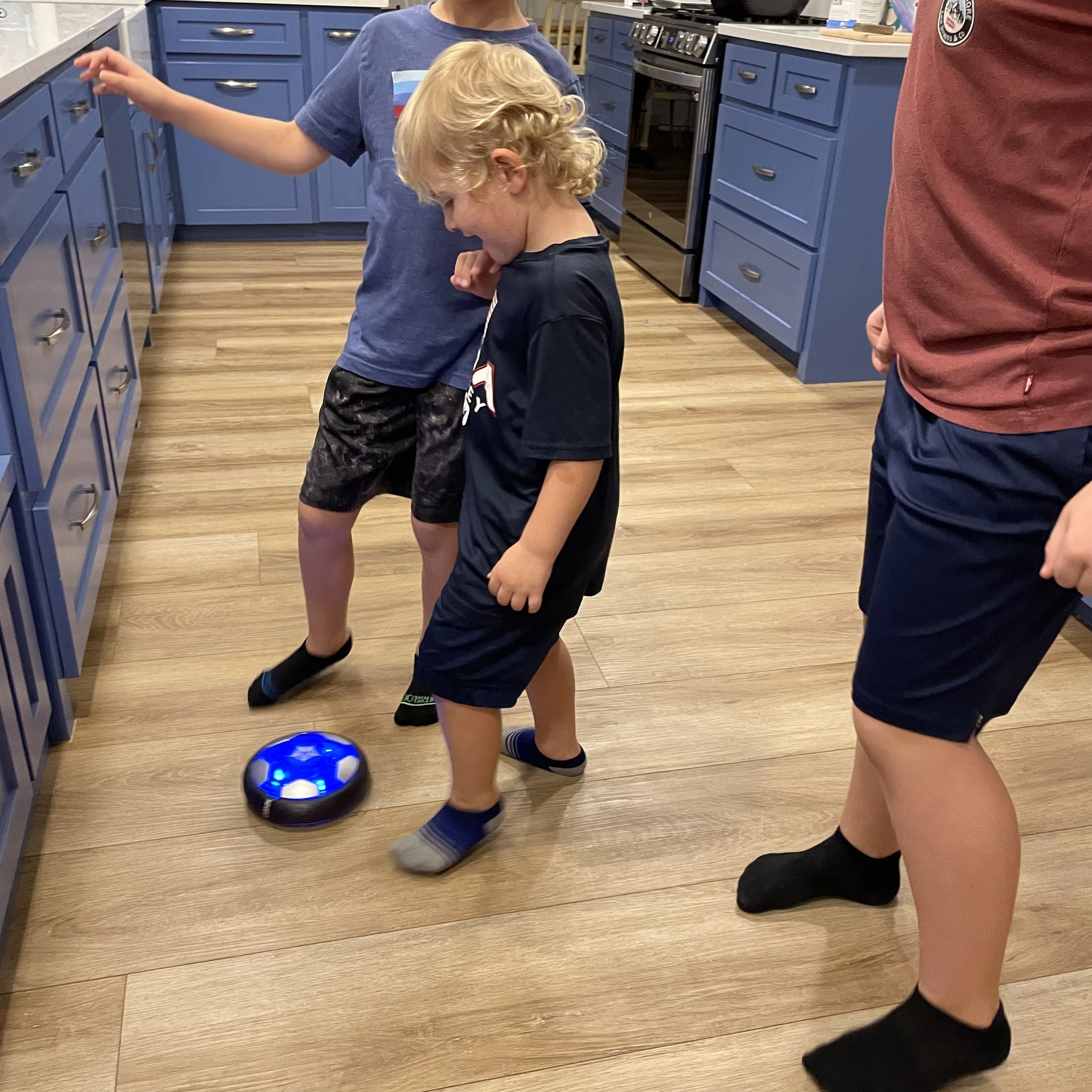 KiddoSpace™ – Hover LED Soccer Ball