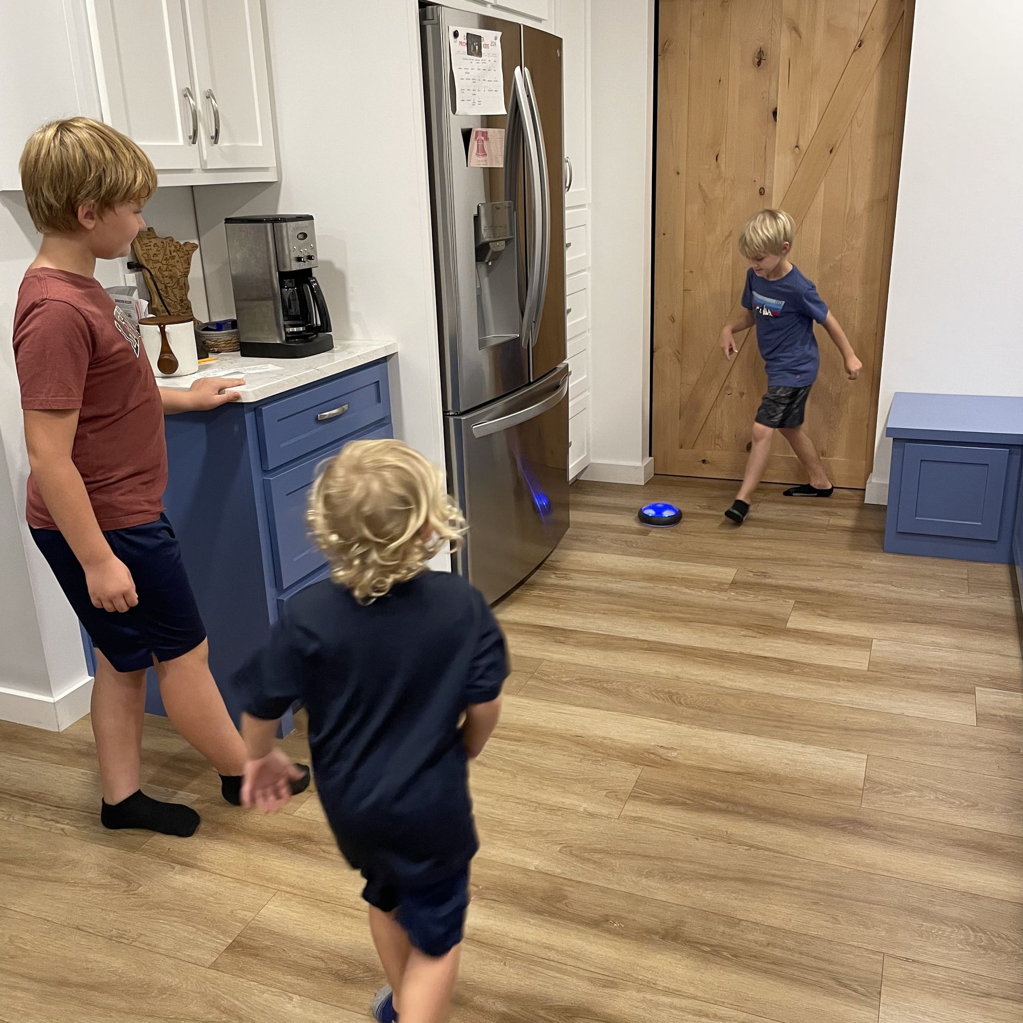 KiddoSpace™ – Hover LED Soccer Ball